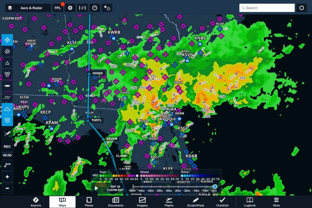 Real-time weather condition updates and radar images on ForeFlight